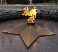 Звезда вечного огня листовая бронза чугун в Братске (518589)