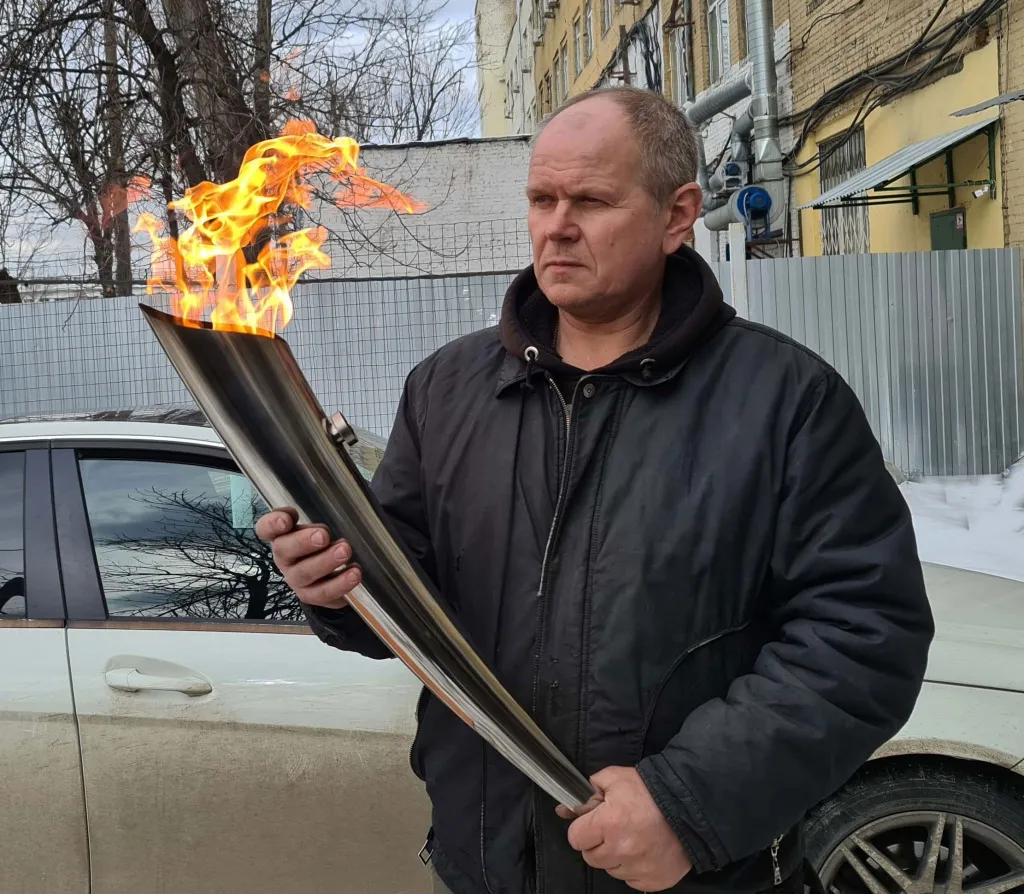 Факелы газовые для эстафеты Олимпийского огня в Братске